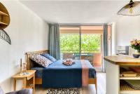 Studio Les Régates avec loggia et parking gratuit Plage du Grazel Gruissan - Chambres d’hôtes Gruissan