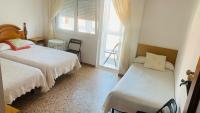 Standard Triple Room with Sea View