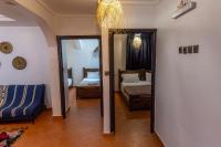 Apartment With Shared Bathroom