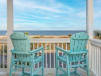 Dolphin Watch 6 - Bed and Breakfast Tybee Island