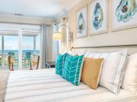 Dolphin Watch 6 - Bed and Breakfast Tybee Island