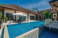 Ivory Pool Villa Dreamy Villa With Sparkling Pool - Bed and Breakfast Ban Raboet Kham