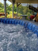Roztocze, Domek Na Leśnym Wzgórzu nr2,Krasnobród,Zamość, Zwierzyniec, jacuzzi - B&B Adamów