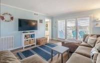 Sea The World- Private Access to Beach - B&B Carolina Beach