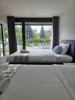 Two-Bedroom Deluxe Apartment