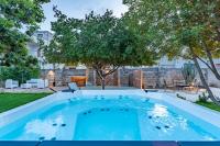 Villa Giulia with hot tub - Artemisia Homes - B&B