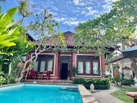 Tiga Naga Villa - B&B