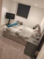 Lovely 1 bedroom apartment with free parking & gym - Bed and Breakfast