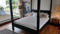 Casa da Ribeira - B&B
