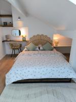 Apartement Duplex proche Paris, Aéroport CDG Stade de France Parc Expo Villepinte - Chambres d'hôtes Le Blanc-Mesnil