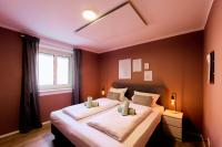 Praktisch&Zentral für Gruppen und Firmen-3 Schlafzimmer- 6 Personen-Parkplatz-Balkon-Stadtmitte-schnelles WLAN - B&B Neu-Ulm