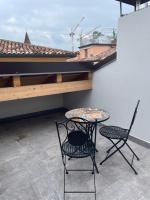 Chambre Lit Queen-Size avec Balcon