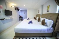 Queen Room with Two Queen Beds
