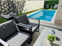 Murter - Jezera Luxury Apartments - Bed and Breakfast Jezera