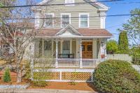Charming 4BR Victorian Mystic Downtown - Ferienwohnung Groton