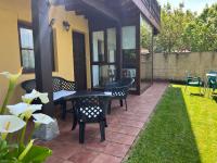 LA CASUCA planta baja COMILLAS - B&B