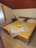 Apartments Paric - Bed and Breakfast Vir