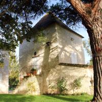 Dovecote of Château Hostens-Picant - B&B Les Lèves-et-Thoumeyragues