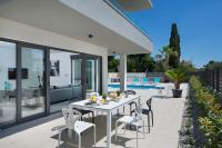 Villa Fasana-Apartment 3 by Vivi Rent - Chambres d’hôtes Fažana