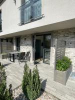 Villa Riviera Apartament z tarasem Poddąbie - B&B