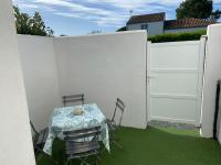 Maisonnette à 30 mètres de la plage - B&B