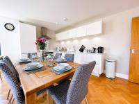 Beautiful Apartment In The Heart of Chelmsford - Ferienwohnung Chelmsford