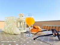 Vola Vista Apartment - Magnificent sea view & big balcony - B&B Fiume