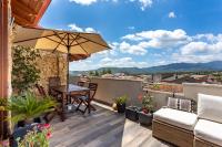 Two-Bedroom Apartment with Terrace