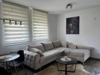Apartman NS DET PRIVATE PARKING - B&B