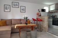 Apartment mit 2 Schlafzimmern, Terrasse und Meerblick