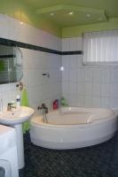 Chambre Triple Économique avec Salle de Bains Commune