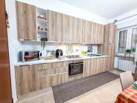 Columbia Apartment, vicino al mare Rif A822 - B&B