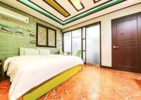 Double Room 4