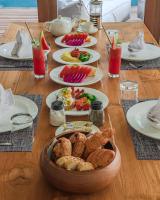 2BR Villa Arthya or Avyathi | 8 mins Drive to Beach, Concierge, Chef on Request