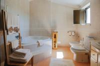 Deluxe Suite mit Whirlpool-Badewanne