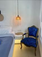 Rembelos Santorini - B&B Perissa