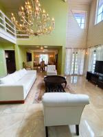 21st Avenue - Bed and Breakfast Luanda