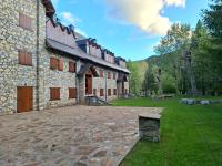 Isard Apartment - B&B Pla de l'Ermita