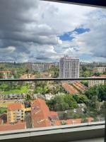 2BR WiFi pool gym free breakfast Westlands nairobi - Ferienwohnung Nairobi
