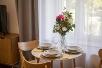 One-Bedroom Apartment with Garden View