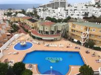 Apartment mit Aussicht und Balkon