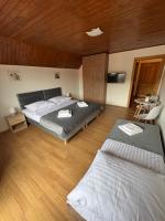 Chambre Triple avec Balcon