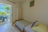 Apartment 4