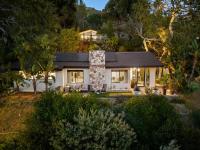 Hollywood Hills Villa by Universal - Pool - Dogs OK - B&B Los Angeles