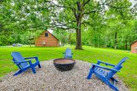Near Mammoth Cave Family-Friendly Cabin with Patio! - B&B Cave City