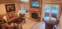 Mountain Chalet Near Snowbasin, 2BR - Chambres d'hôtes Huntsville