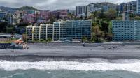 Atlantic Edge - Relaxing Beachfront Escape Formosa - Ferienwohnung Funchal