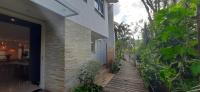 Casa Praia de Camburi with 5 dormitorios, sendo 3 suites - B&B São Sebastião