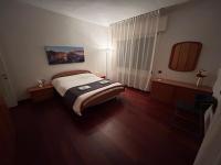 Appartamento con 3 Camere da Letto e con Balcone