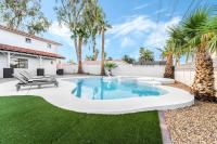 Big Groups, Heated Pool, 10 Mins To Strip, Games - B&B Las Vegas
